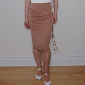 SIDE RUCHED SKIRT